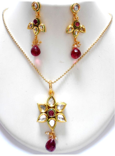 Kundan Pendant Sets